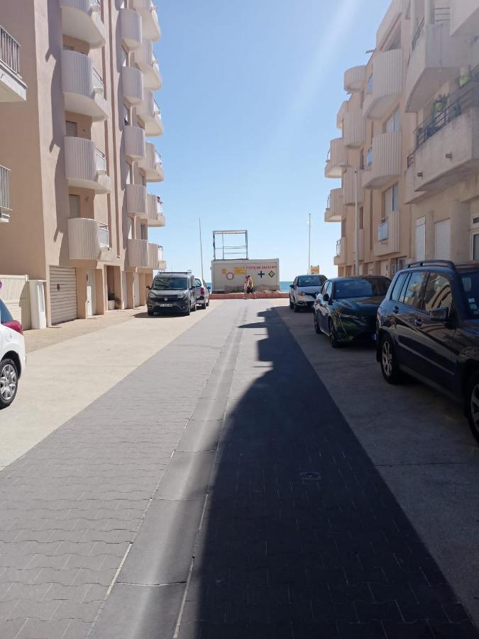 Face A La Mer, Appartement Pour 4 Personnes Sur La Rive Droite Palavas-les-Flots Exterior photo