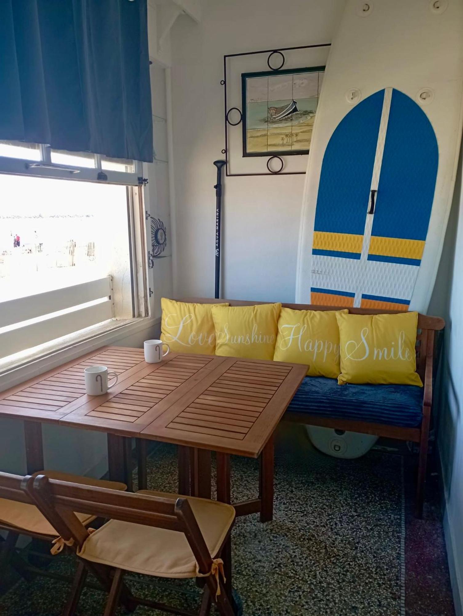 Face A La Mer, Appartement Pour 4 Personnes Sur La Rive Droite Palavas-les-Flots Exterior photo